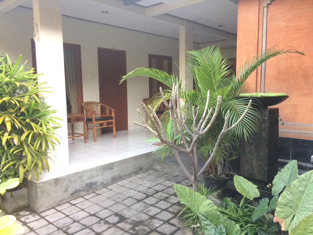 Vinandaka Homestay Sanur Exteriör bild