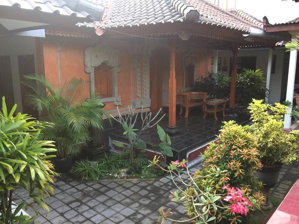 Vinandaka Homestay Sanur Exteriör bild