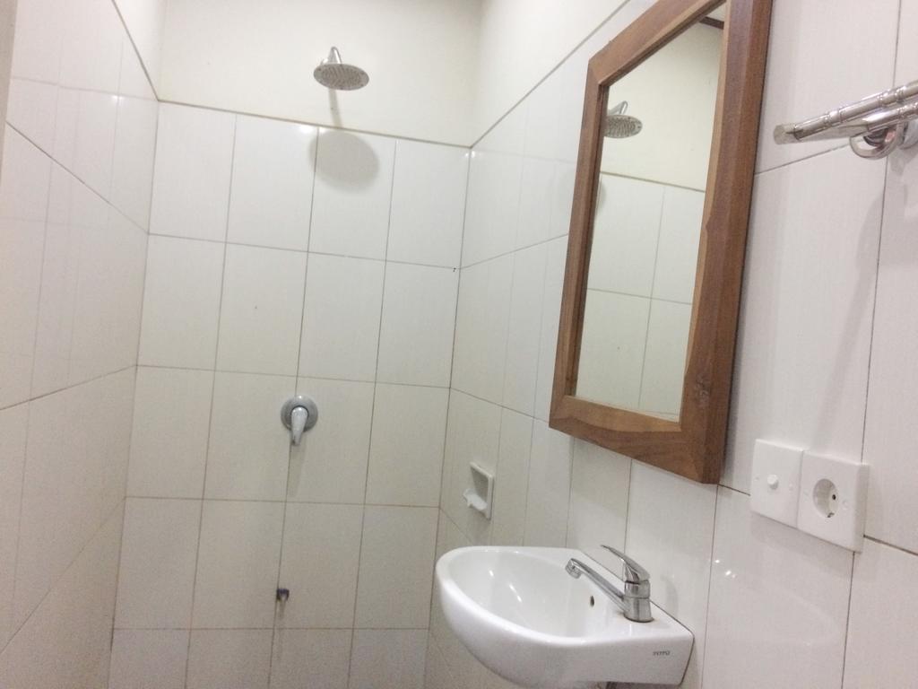 Vinandaka Homestay Sanur Exteriör bild