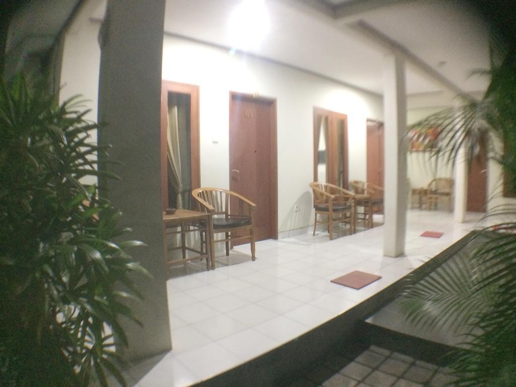 Vinandaka Homestay Sanur Exteriör bild